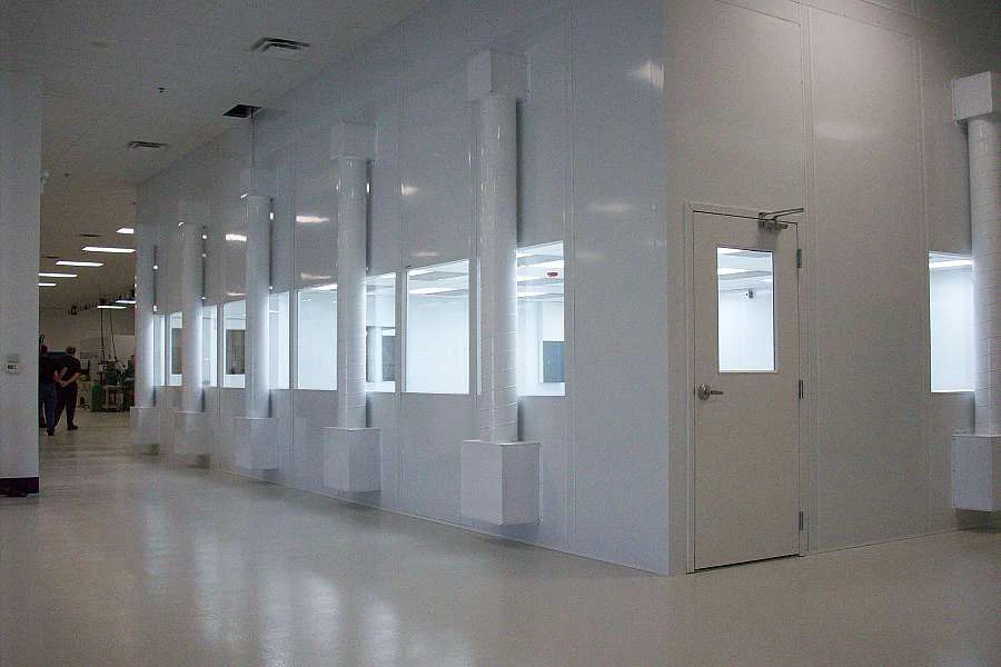 Cleanroom Lighting 